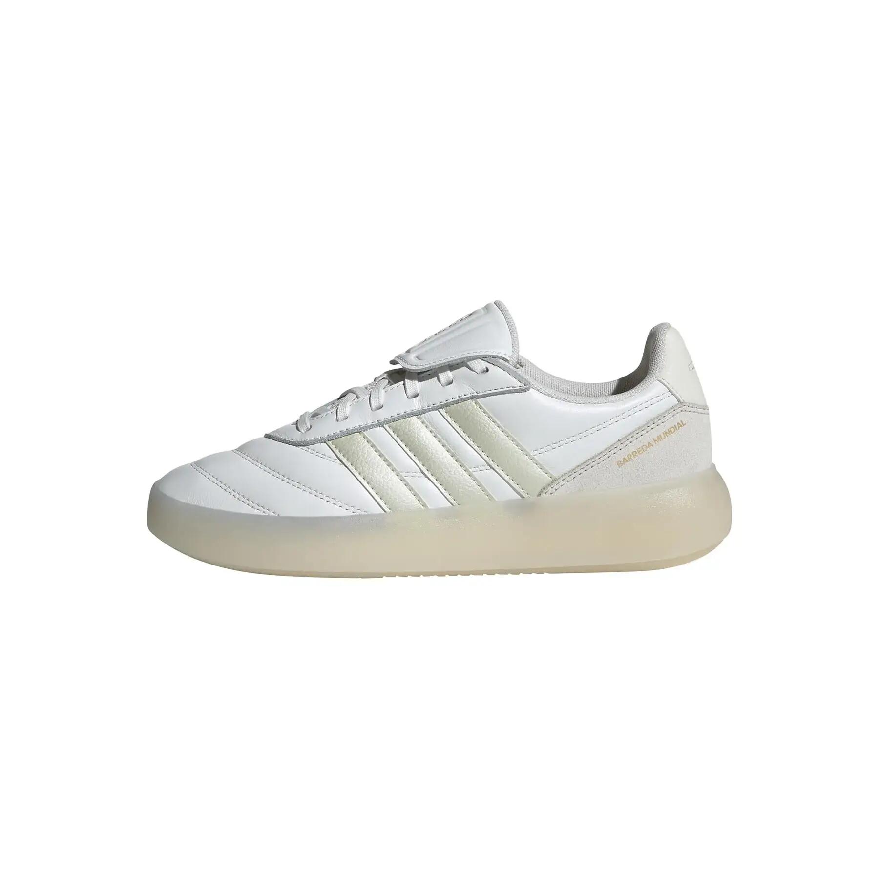 Baskets femme adidas Barreda Mundial 3/7