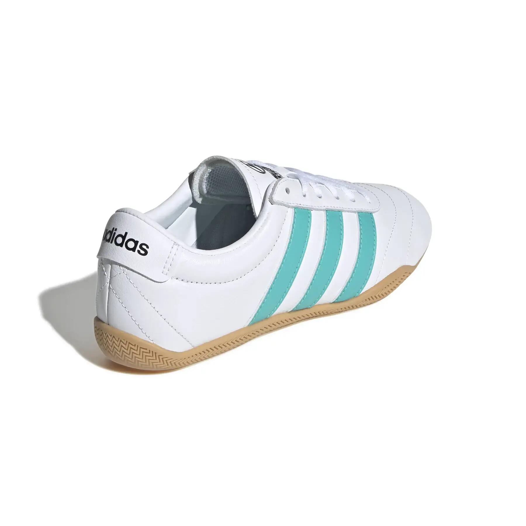 Baskets femme adidas Grand Court Lo 4/7
