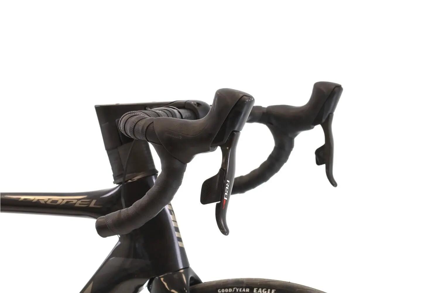 Refurbished Rennrad ·  Propel Advanced AXS 11V · Sehr guter Zustand 6/8
