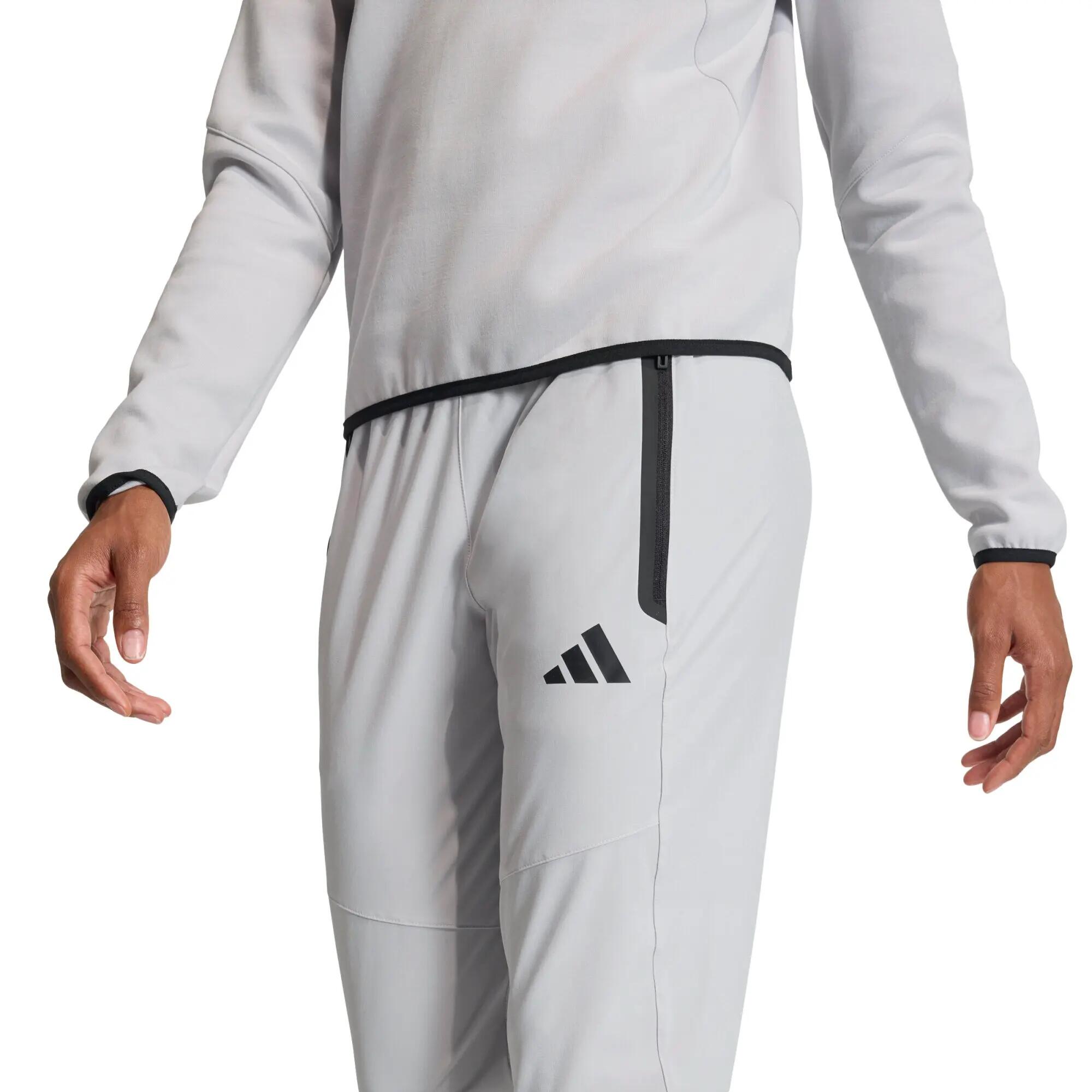 adidas Damen Trainingshose Tiro Travel Woven Pant W 5/6