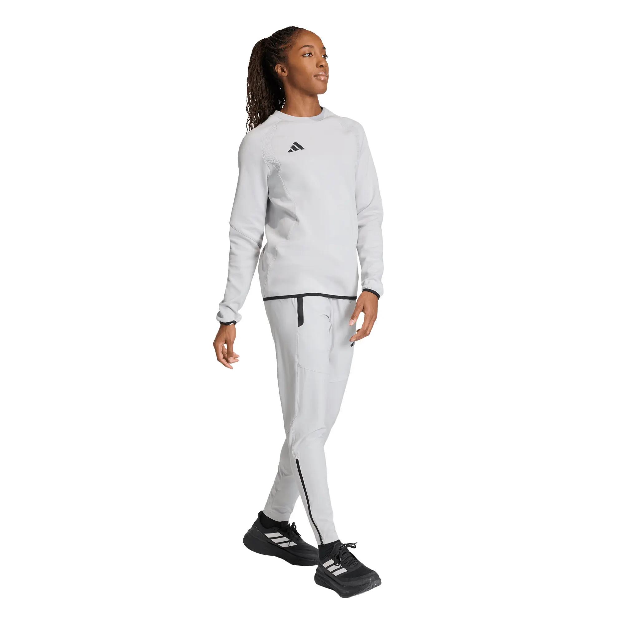 adidas Damen Trainingshose Tiro Travel Woven Pant W 4/6