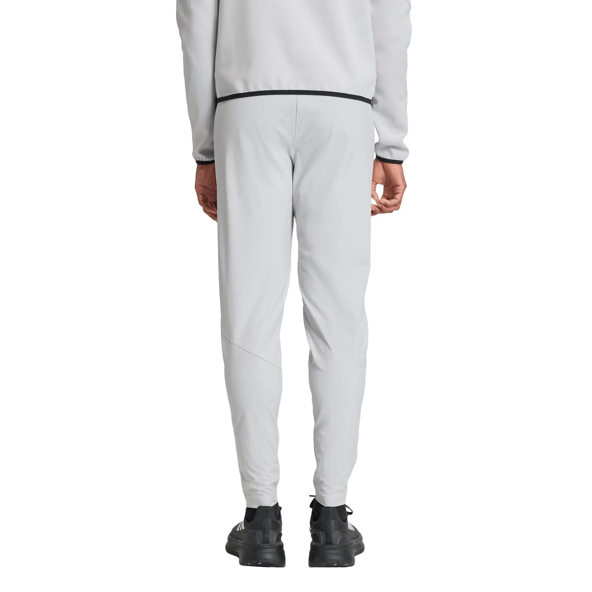 adidas Damen Trainingshose Tiro Travel Woven Pant W 3/6