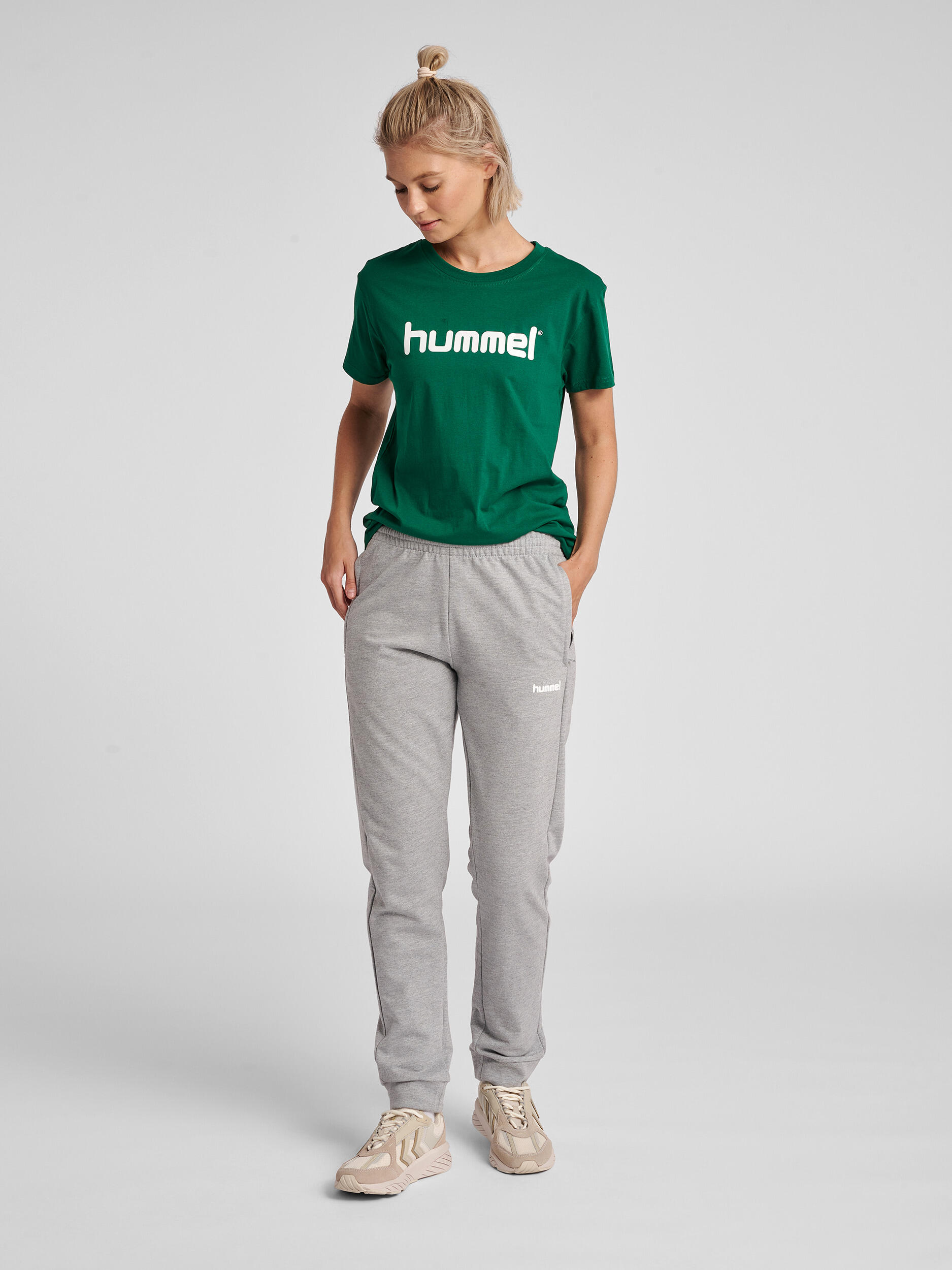 Koszulka sportowa z krótkim rękawem damska Hummel Cotton Logo 2/7