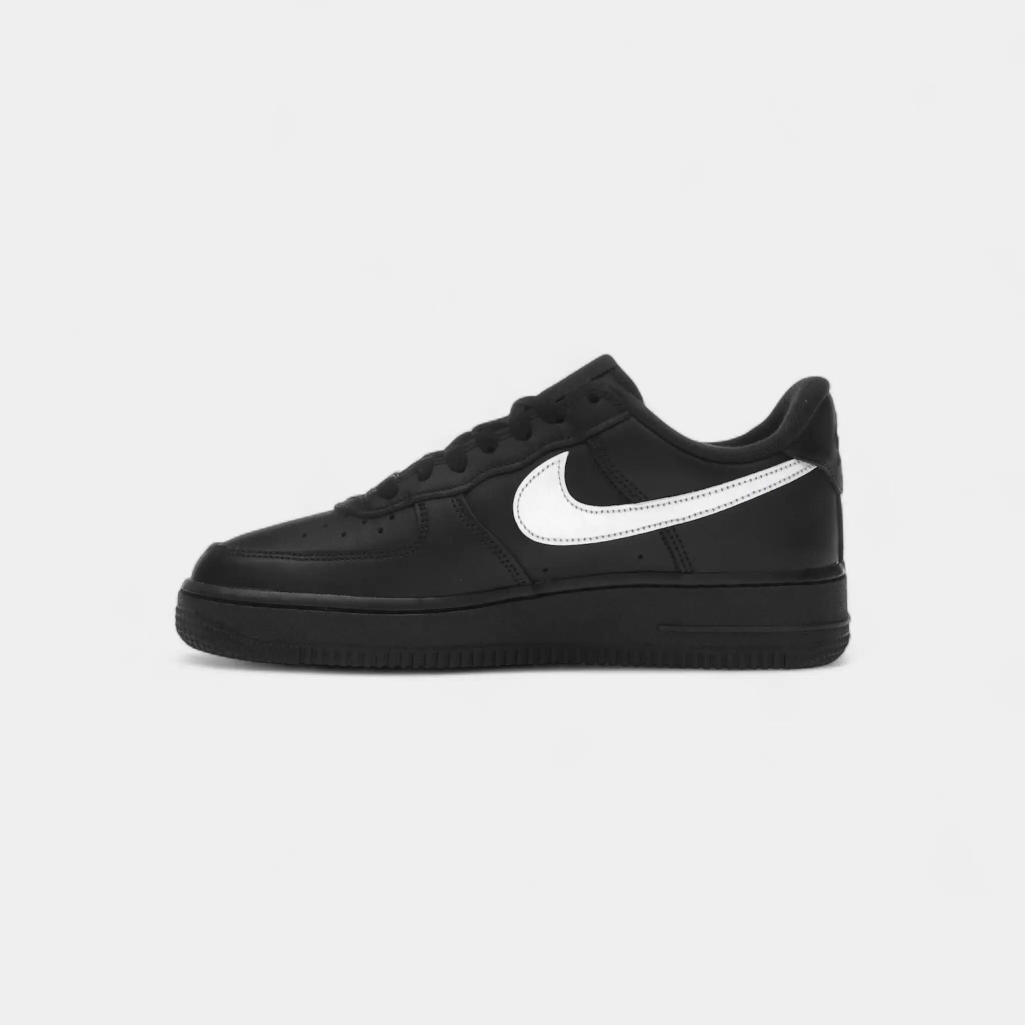 Nike Air Force 1 Low Supreme Black White 4/5