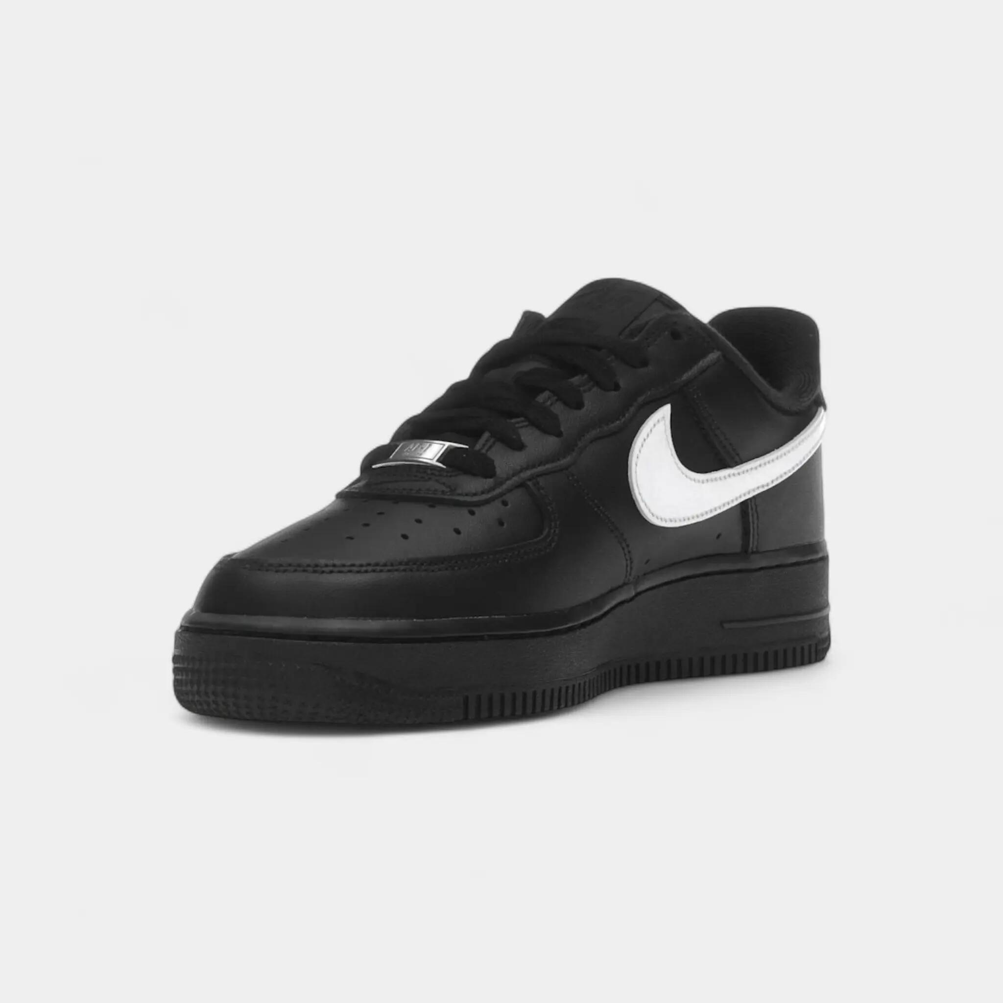 Nike Air Force 1 Low Supreme Black White 3/5