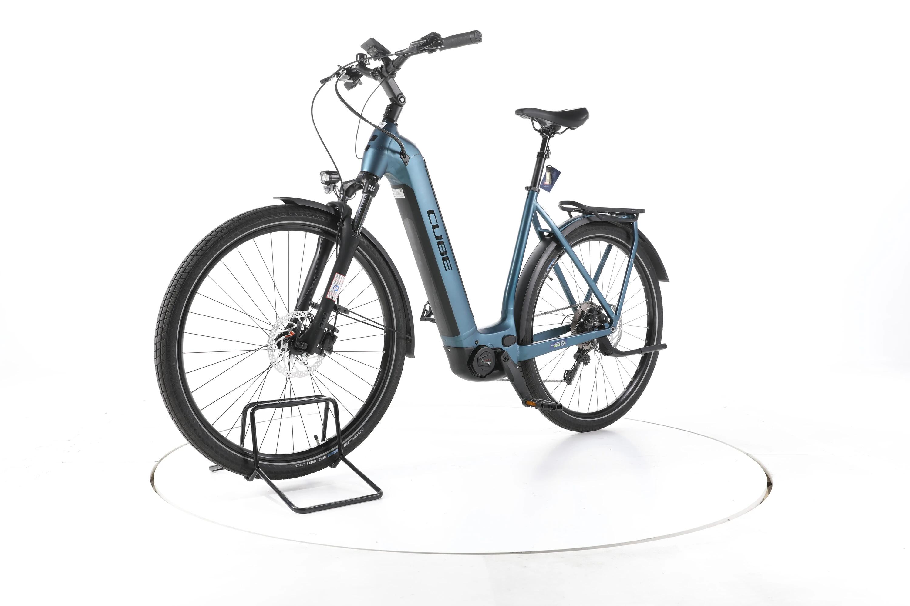 Tweedehands - Cube Kathmandu Hybrid ONE Trekking E-Bike Lage instap - Zeer goed 5/7