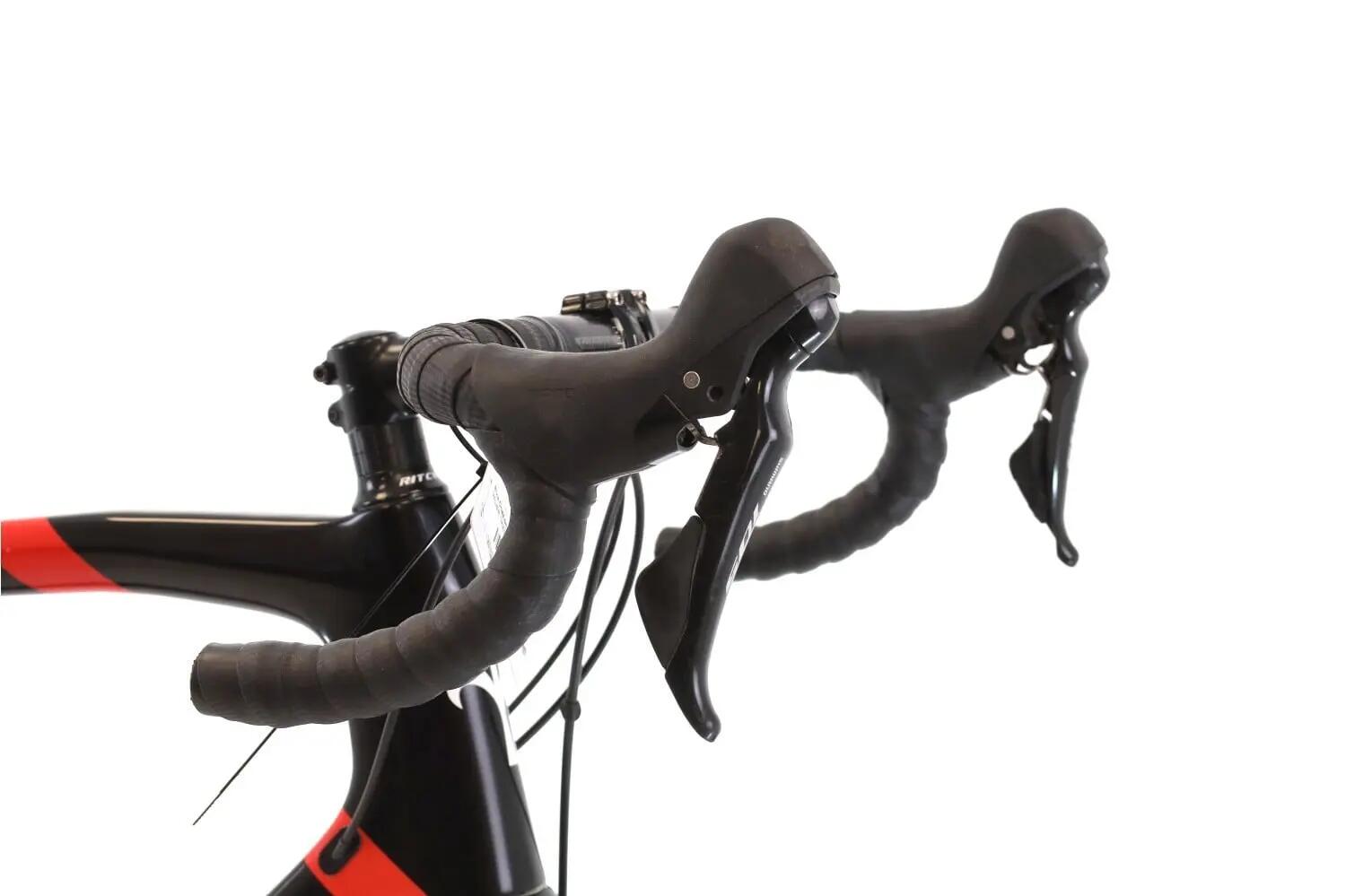 Vélo de route reconditionné · Wilier R Team Disc · Très bon état 6/8