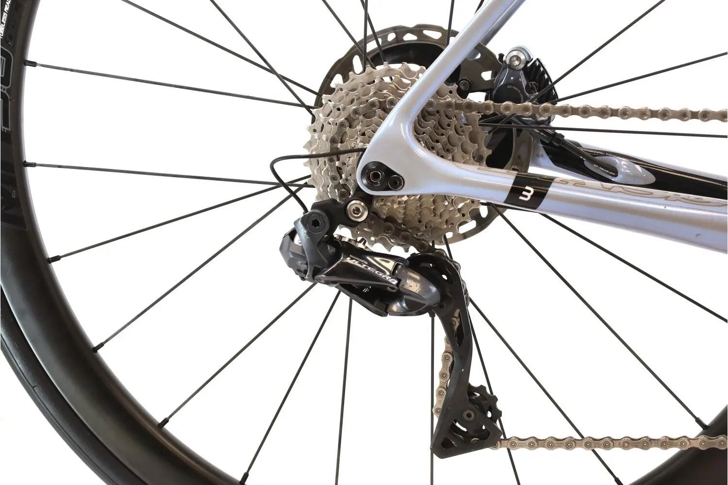 Tweedehands racefiets · Basso Diamante Disc Di2 11V · Zeer goede toestand 3/8