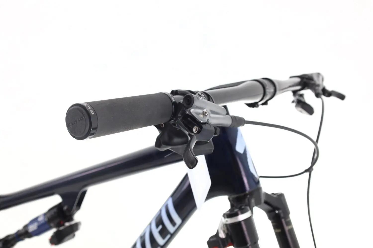 VTT reconditionné ·  Epic Evo Flight attendant · Très bon état 6/8