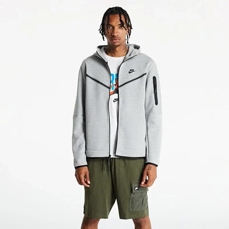 NIKE picture