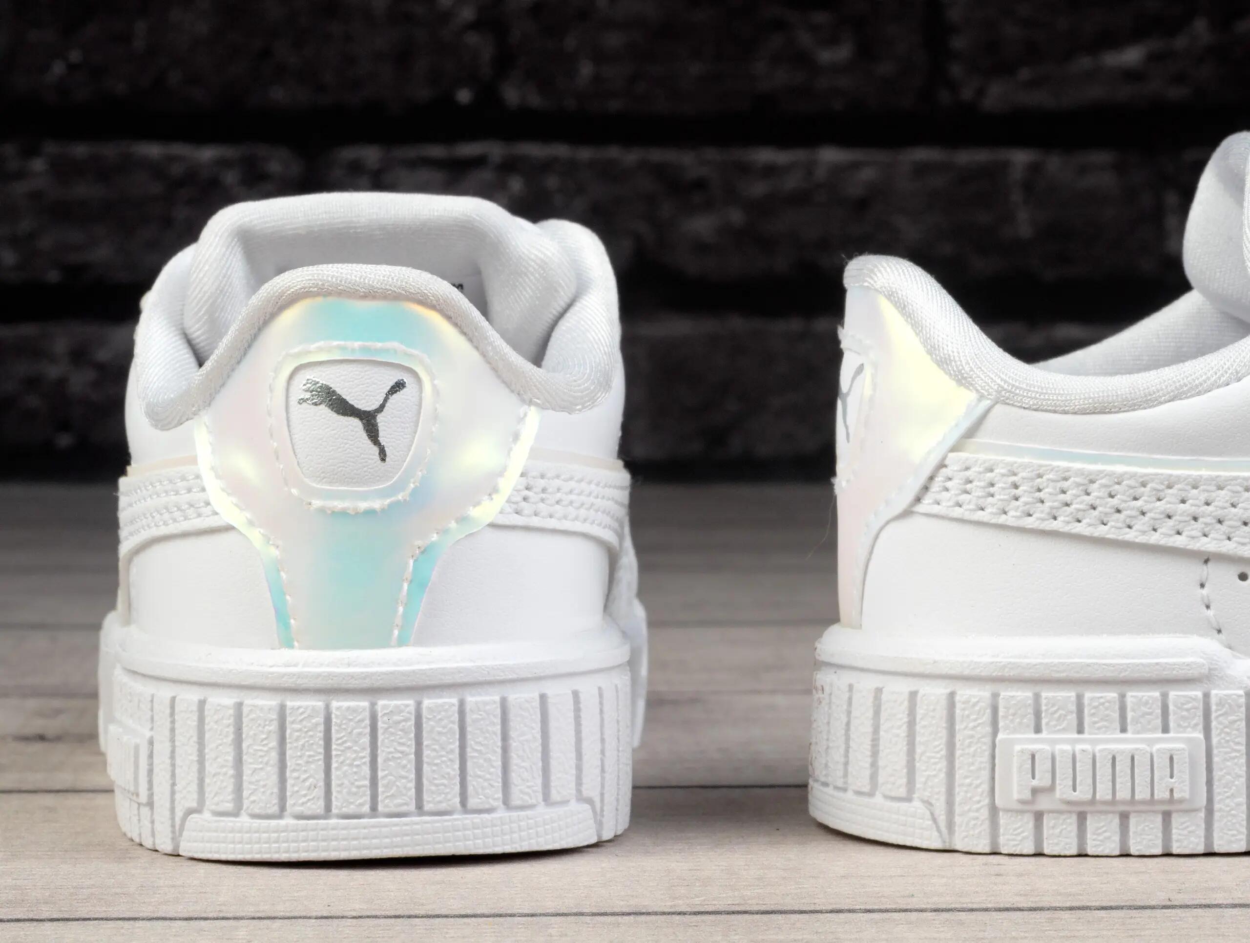 Buty dziecięce sportowe na rzep Puma CARINA 2.0 HOLO 4/6