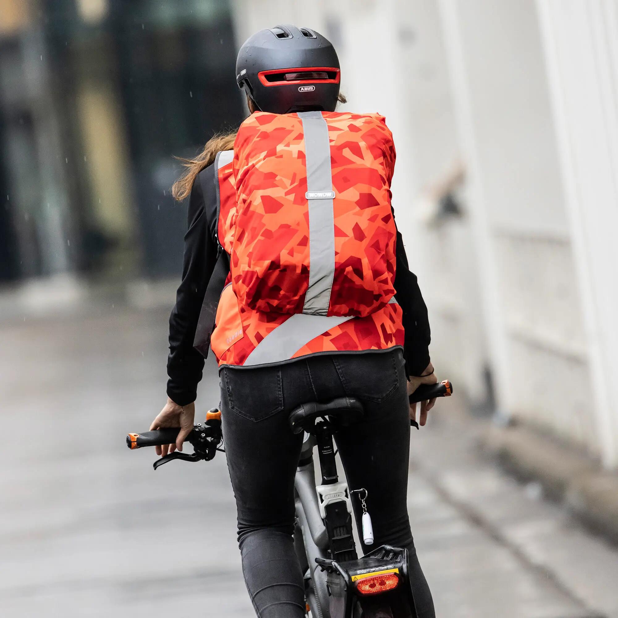 WOWOW - Housse Sac à Dos Rysy Rouge Réfléchissante Haute Visibilité 20-25L 4/5