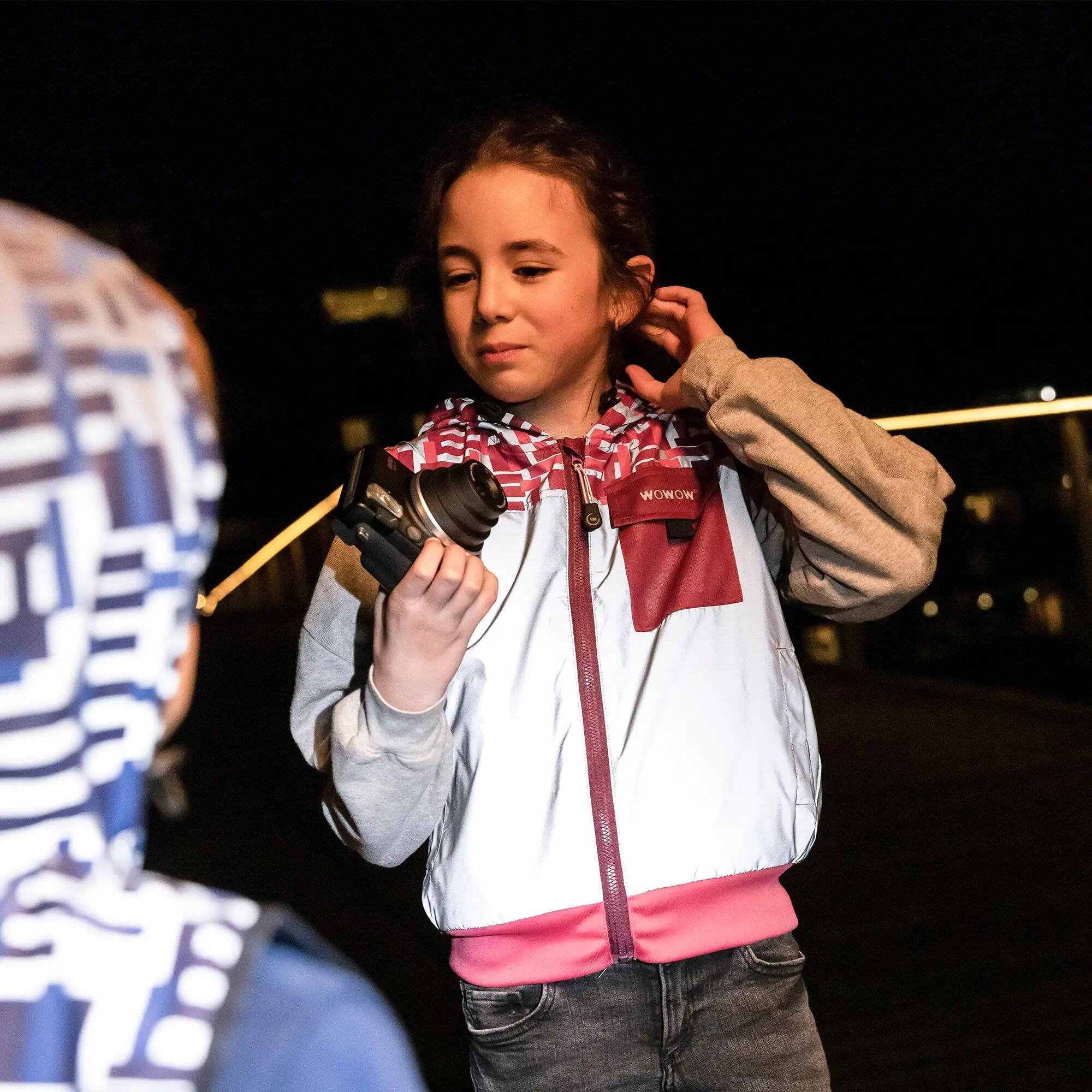WOWOW - Gilet Fille Yoho Rose Réfléchissant Haute Visibilité à Capuche 3/5