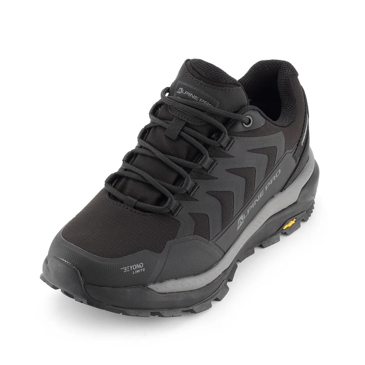 Outdoorová obuv s giga boom a ptx membránou BRALE 4/7