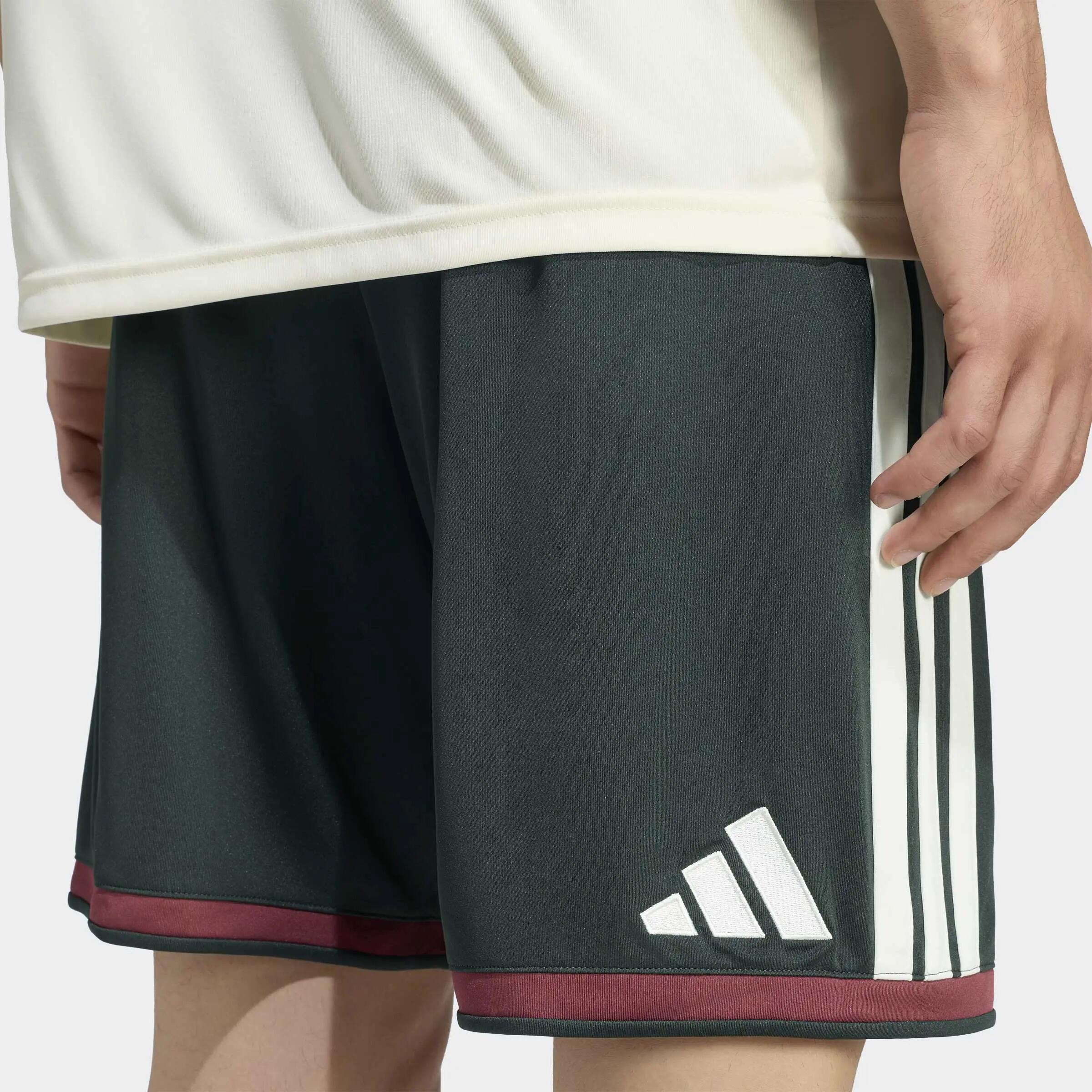Manchester United 26/27 Ausweichshorts 8/9