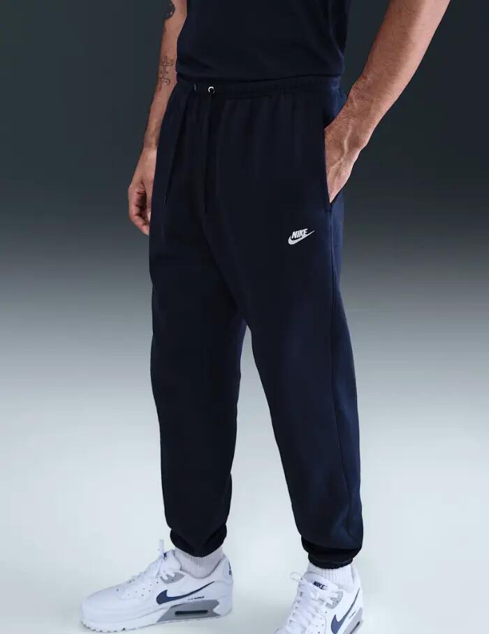 NIKE picture