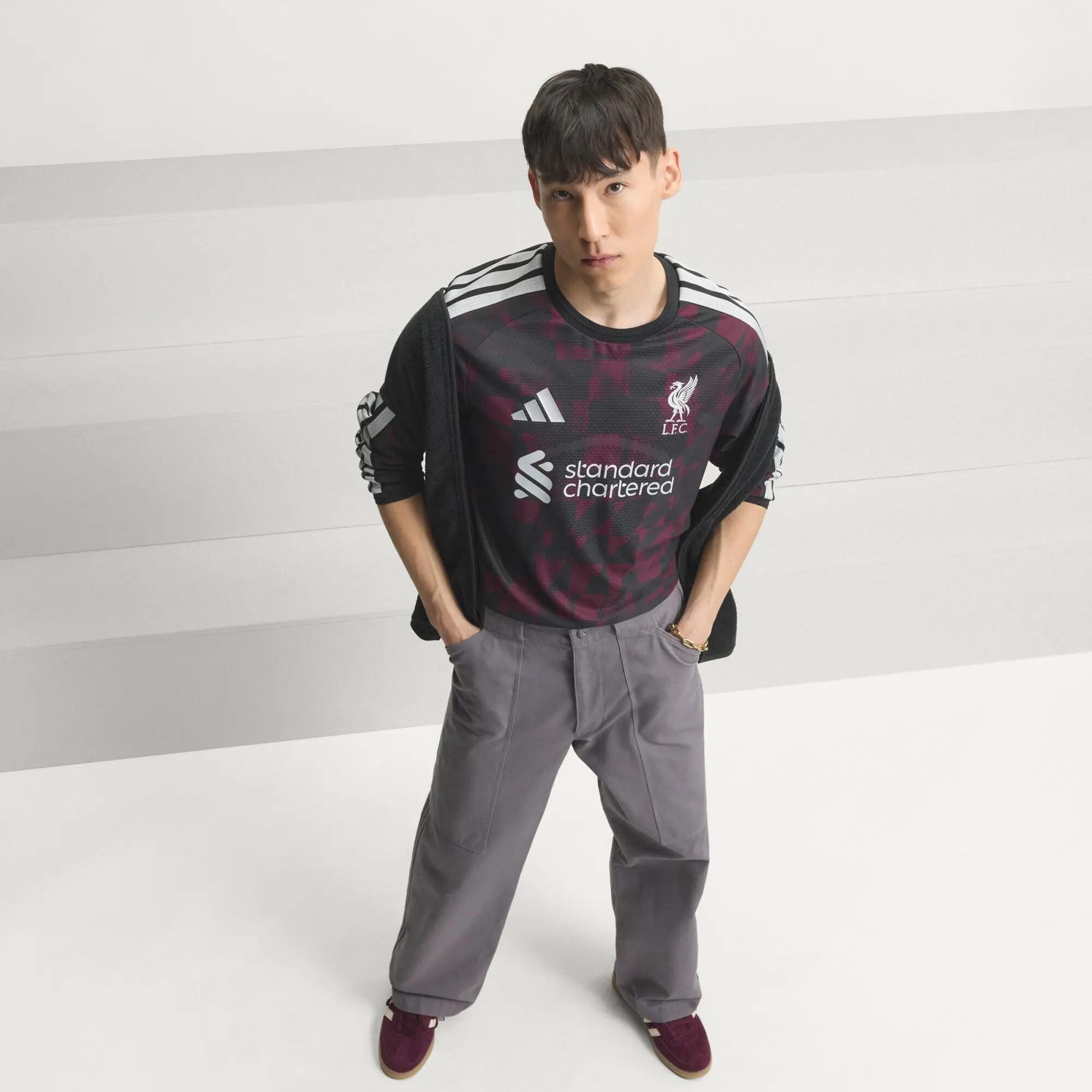 Camiseta de manga larga tercera equipación Liverpool FC 26/27 Oficial 4/15