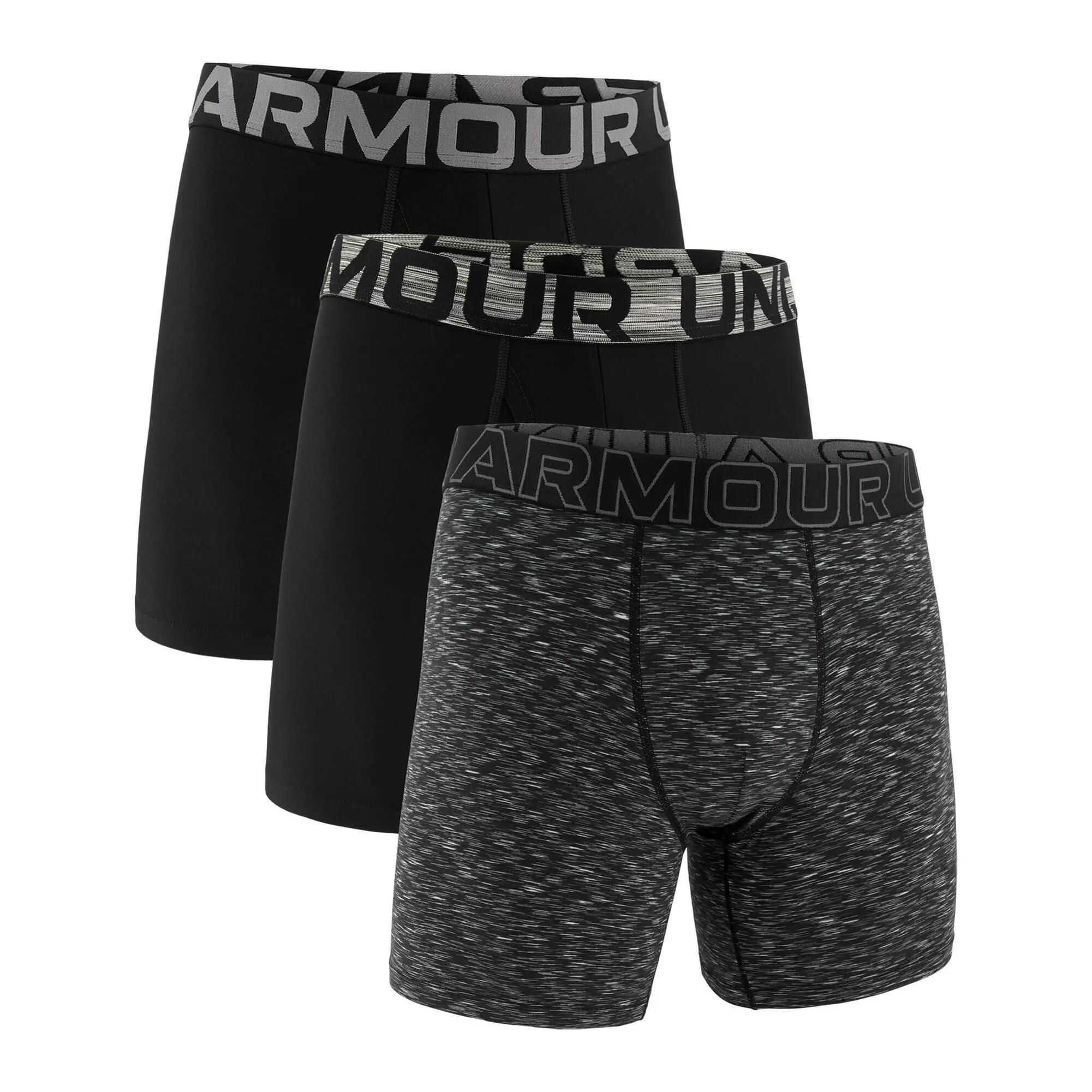 UNDER ARMOUR picture
