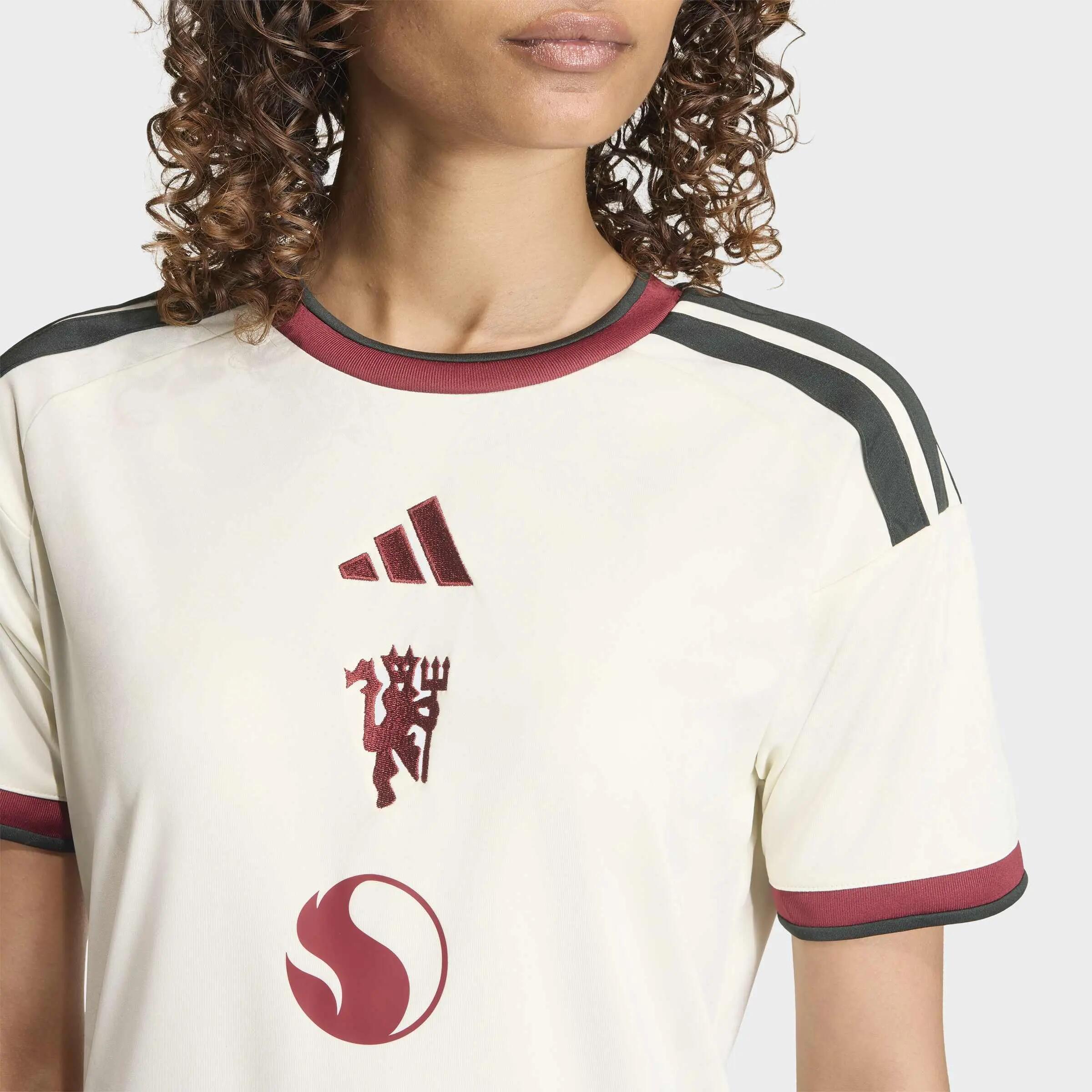 Koszulka z trzeciego zestawu Manchester United 26/27 4/10