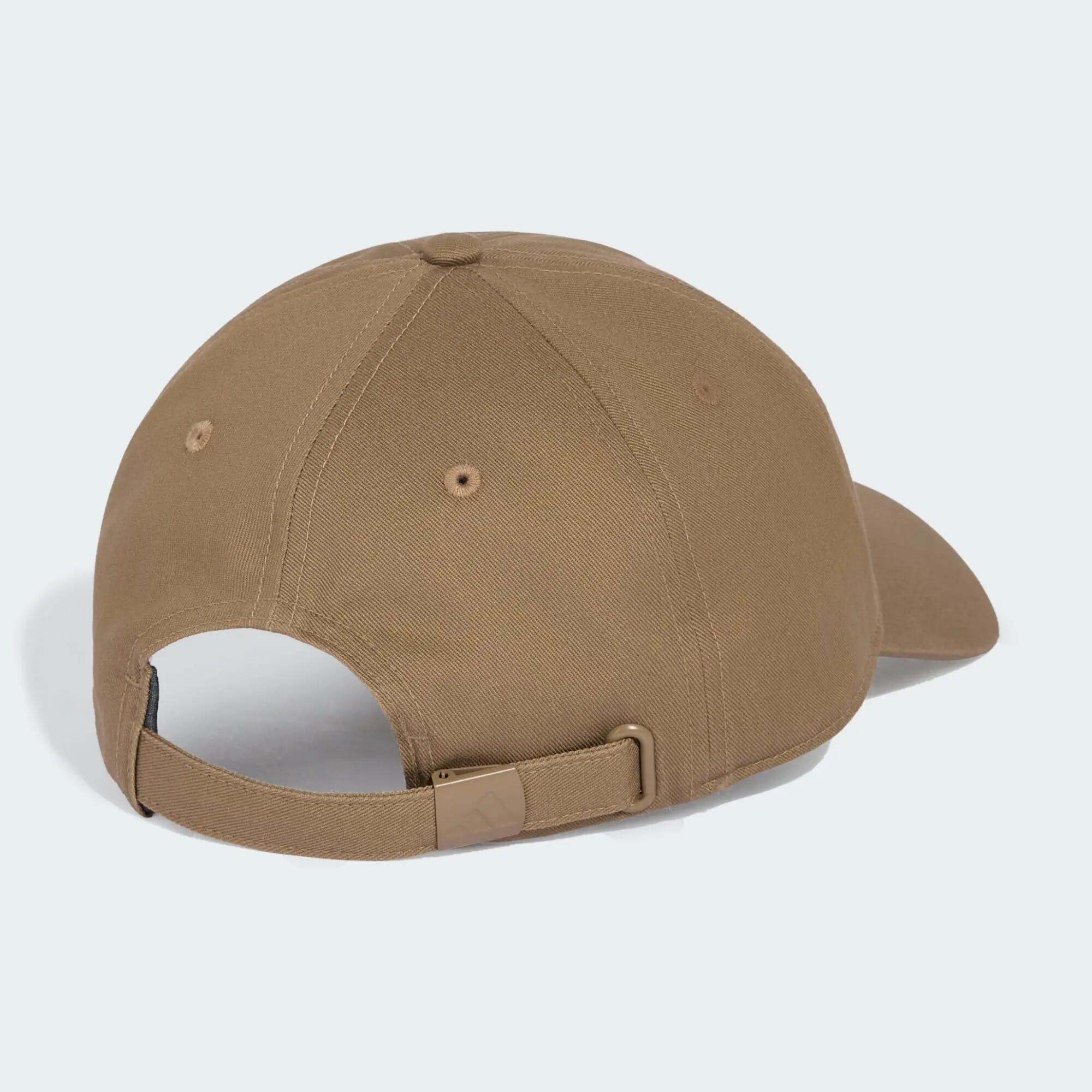 BONÉ MUST HAVES 2/5