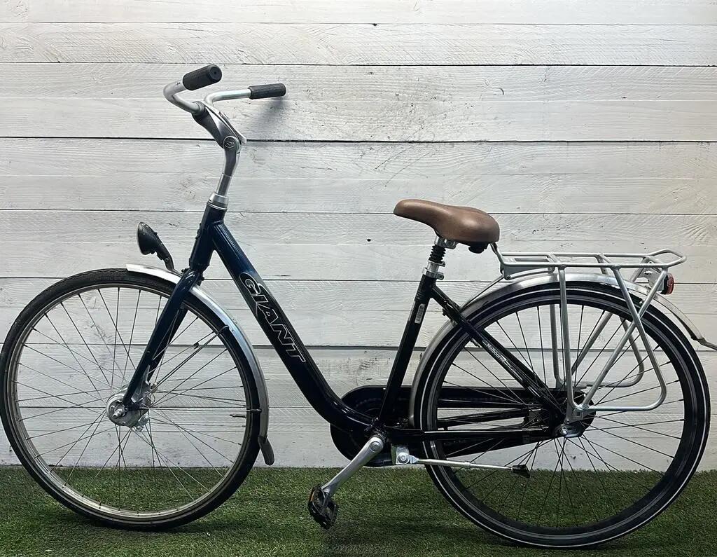 Bicicletta usata Giant Melbourne Extra Laag Frame 4/4