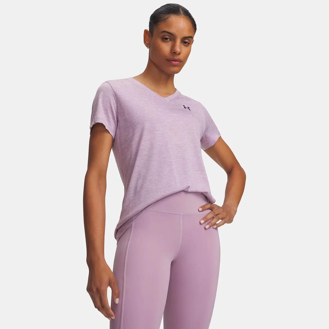 UNDER ARMOUR picture