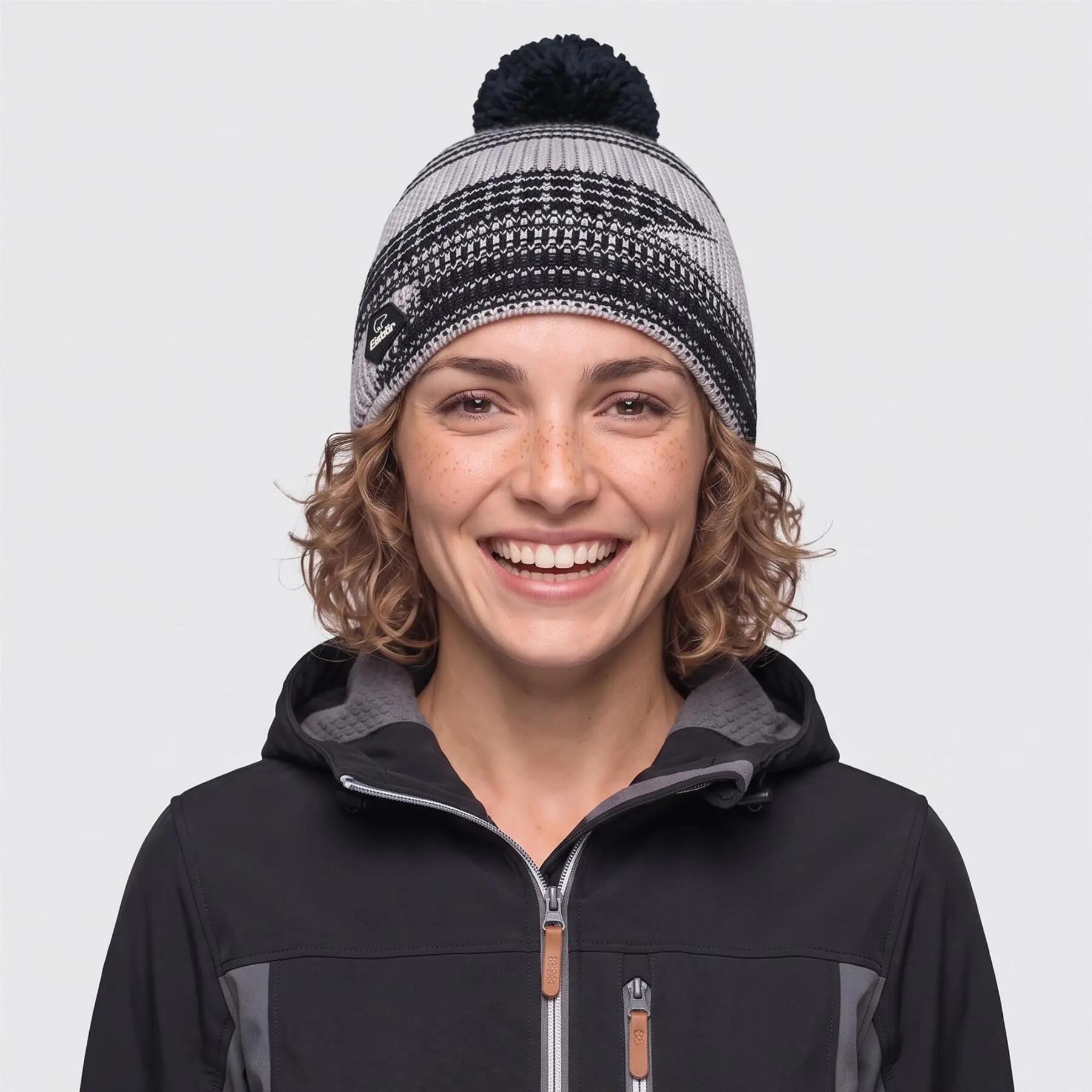 Eisbär Nona Oversize Pompon Mütze 6/8
