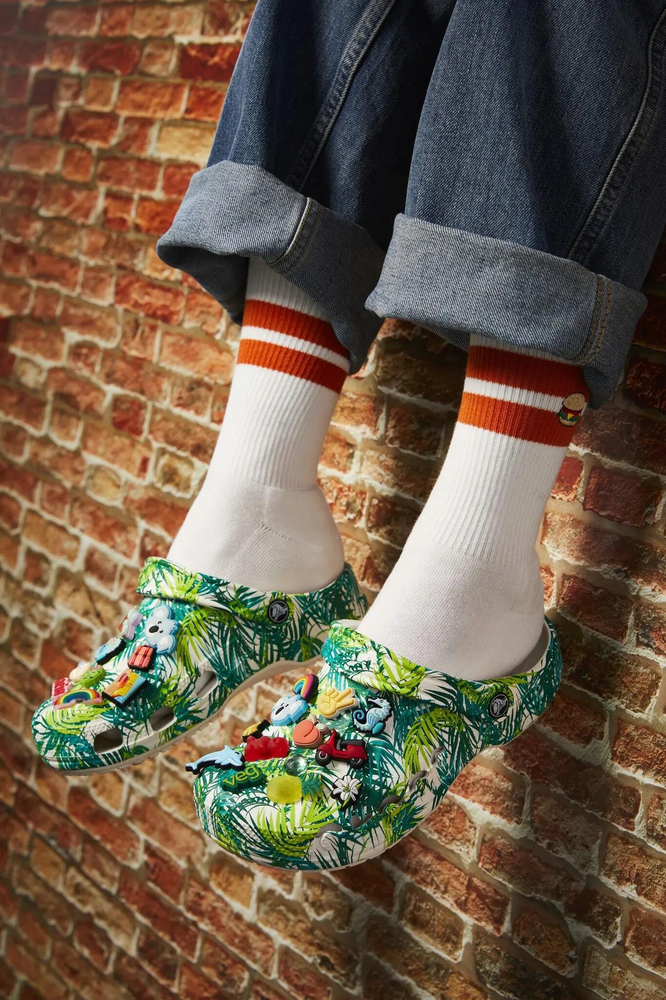 Crocs Női Klumpa Baya Seasonal Printed Clog 14/15