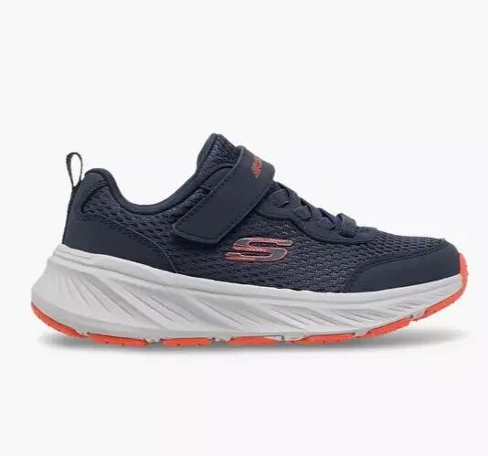 SKECHERS picture