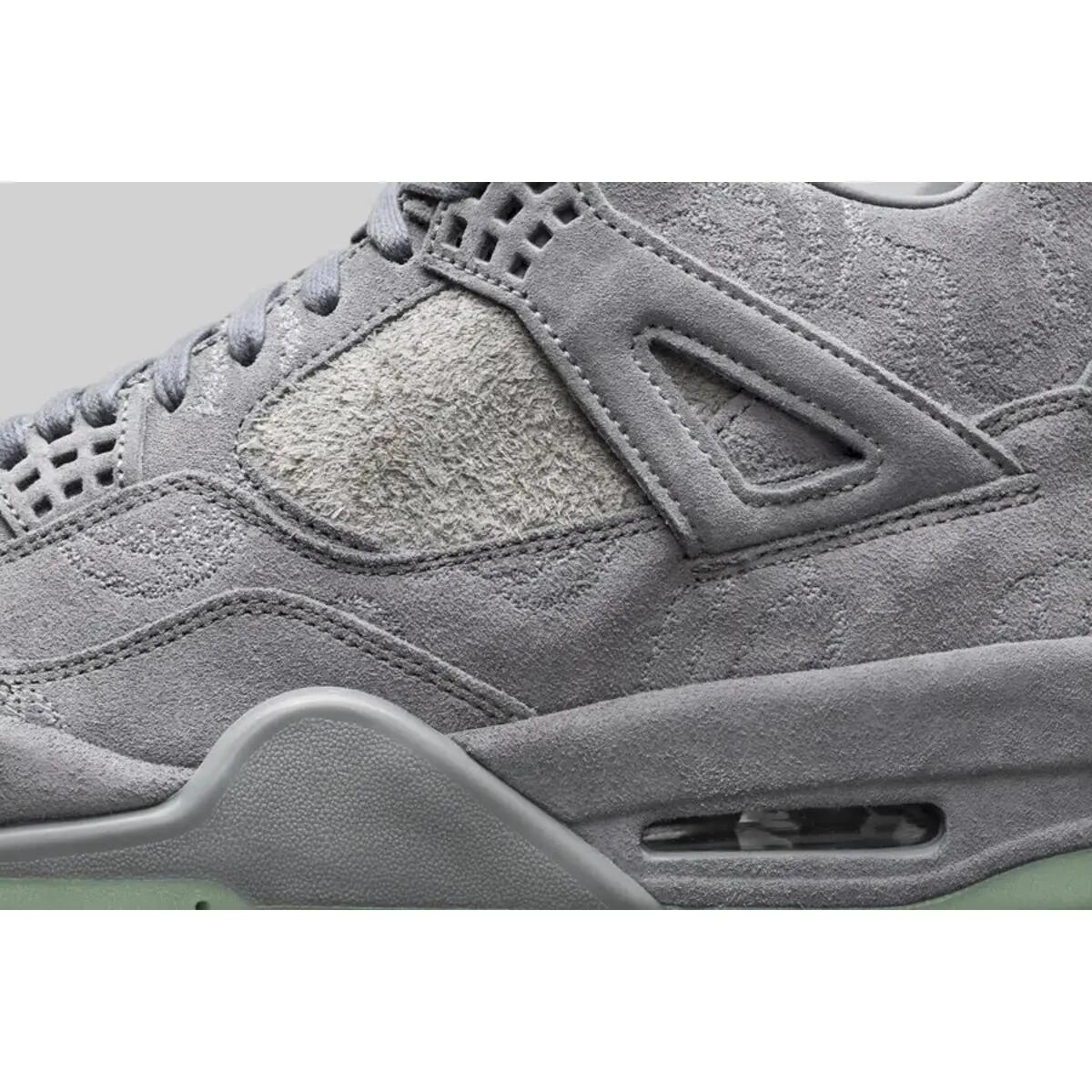 Air Jordan 4 Retro Kaws 6/6