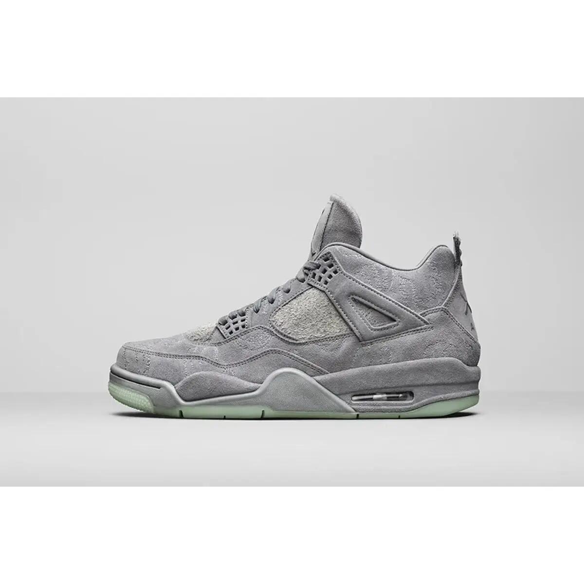 Air Jordan 4 Retro Kaws 2/6