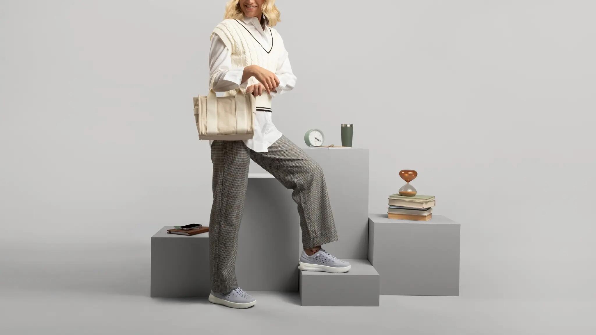 Crocs Női Sneakers InMotion Pacer 8/10