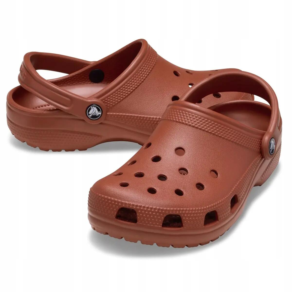 Crocs Férfi Klumpa Classic Clog 2/12