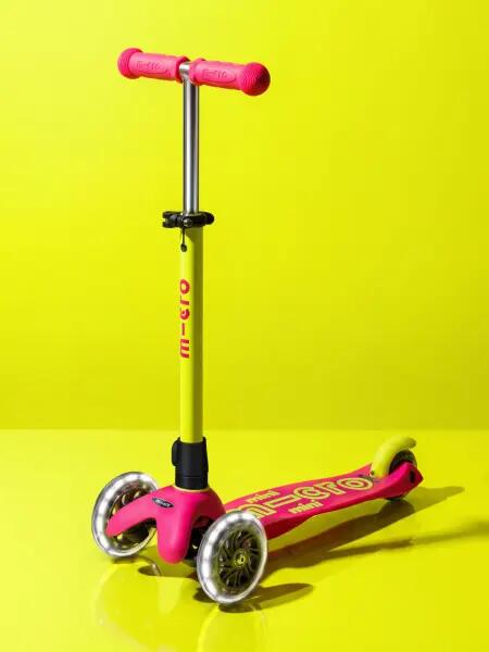 Trottinette enfant 3 roues - Mini  Deluxe Néon LED - Flamingo Yellow 2/7
