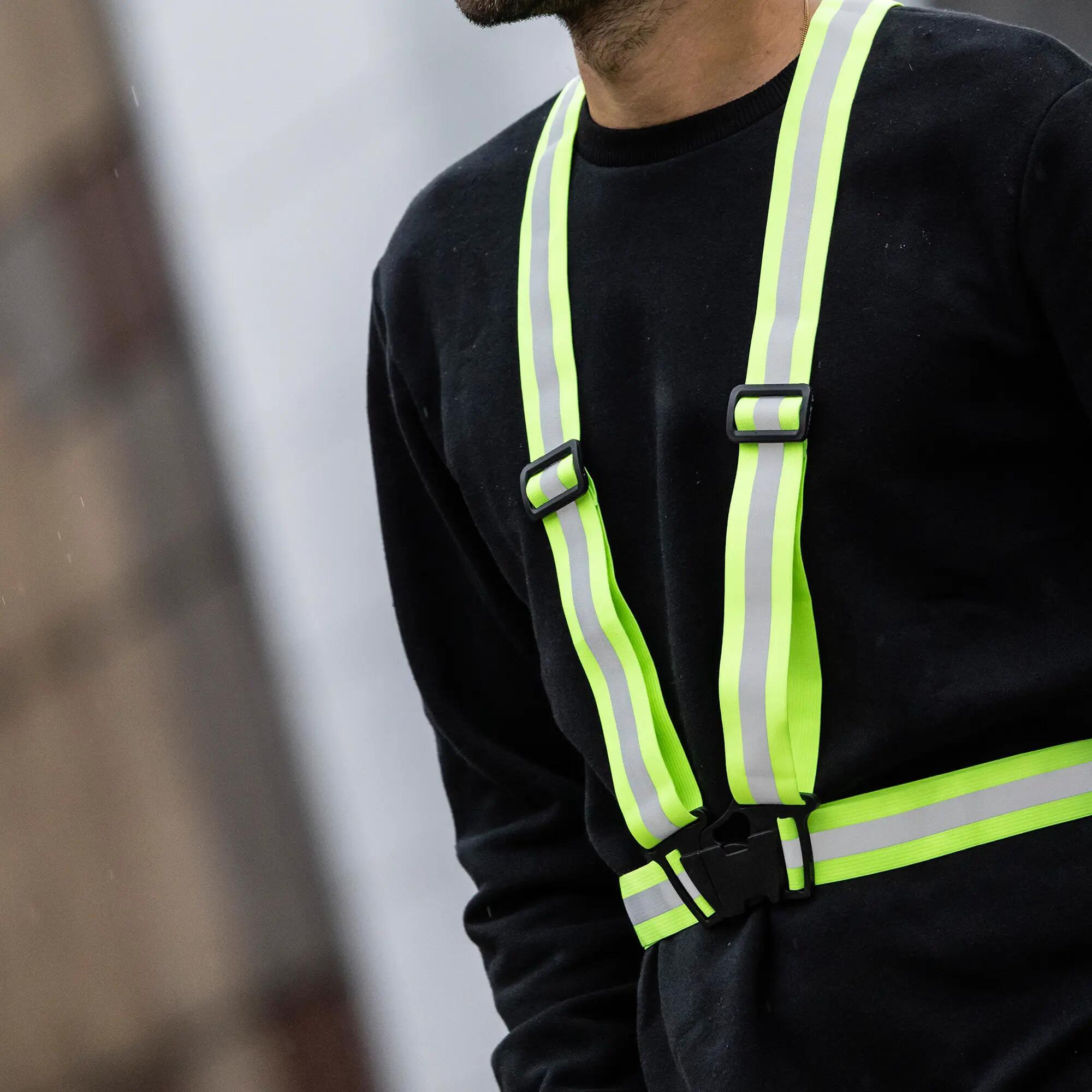 WOWOW - Gele Hi-Vis Reflecterende 3M Kruissjerp Hardloop Wandelriem 3/5