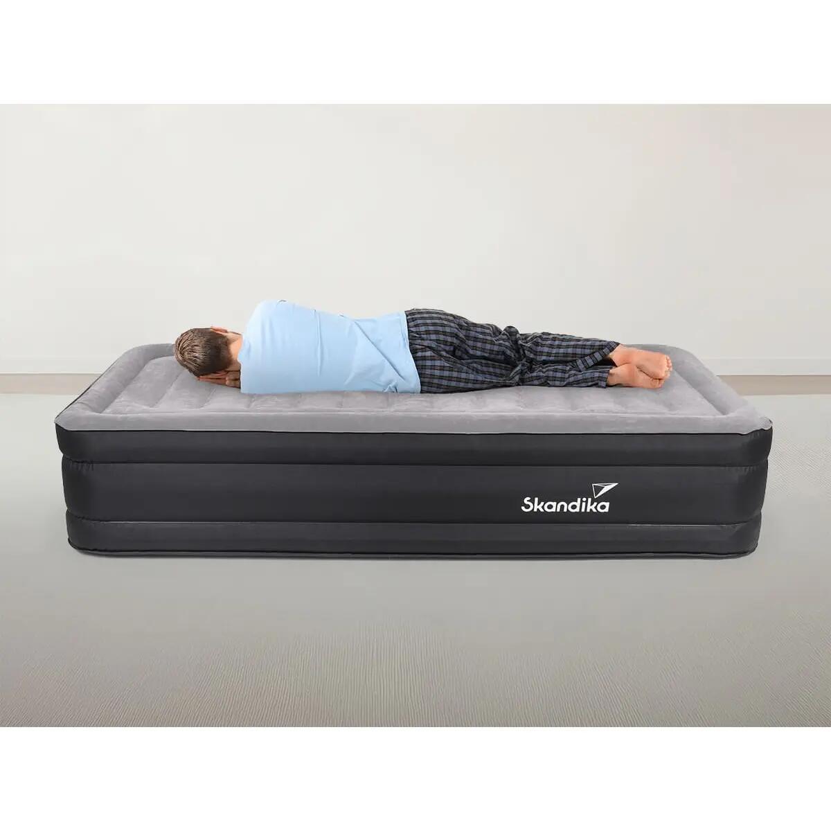 Materac dmuchany jednoosobowy Sveja Flex z osobną pompką USB, do 150 kg 5/14