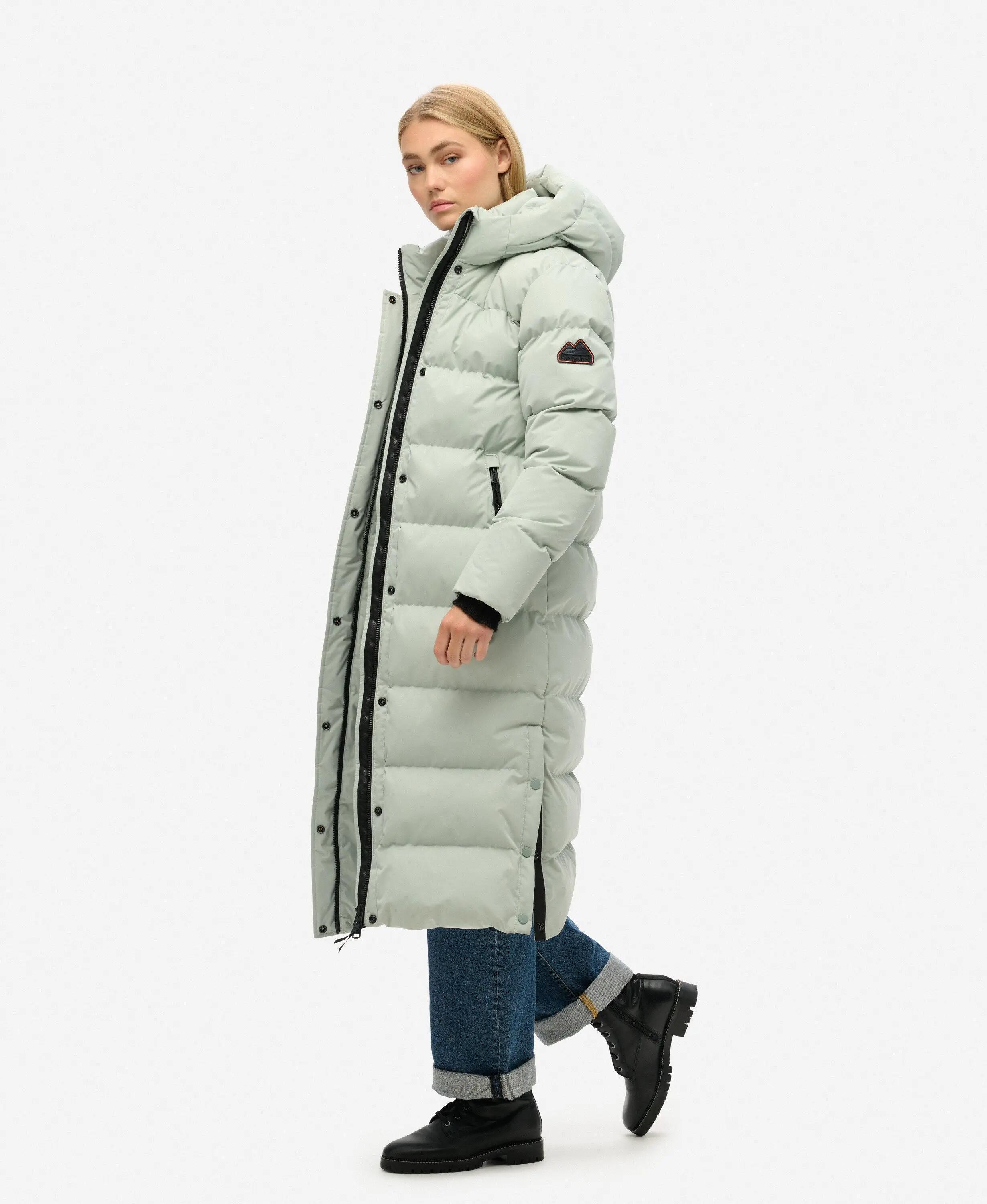 SUPERDRY picture