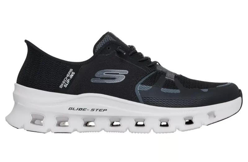 SKECHERS picture