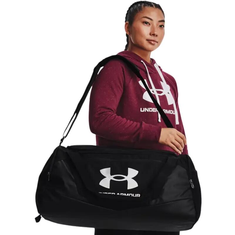 UNDER ARMOUR picture