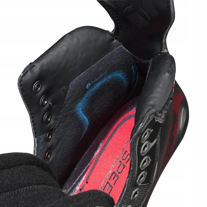 Łyżwy hokejowe CCM JetSpeed FT8 Intermediate Tapered 4/7