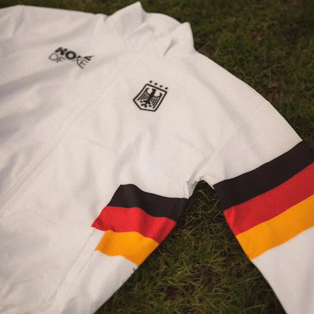 Witte trainingsjas Duitsland - Maat: M 8/11