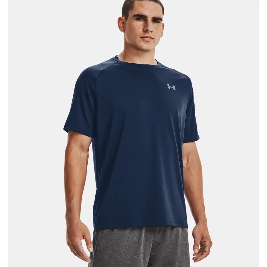 UNDER ARMOUR picture