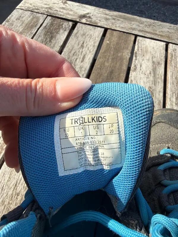Tussen Particulieren - Bergschoenen jongen 5/5