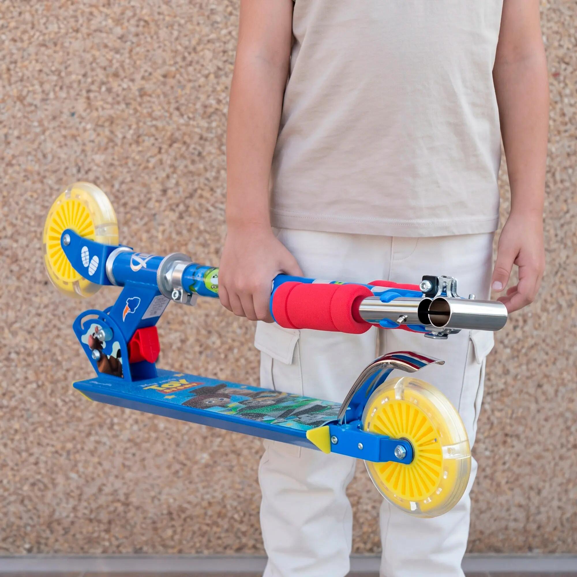 Toy Story Patinete plegable 2 ruedas con luces 2/7