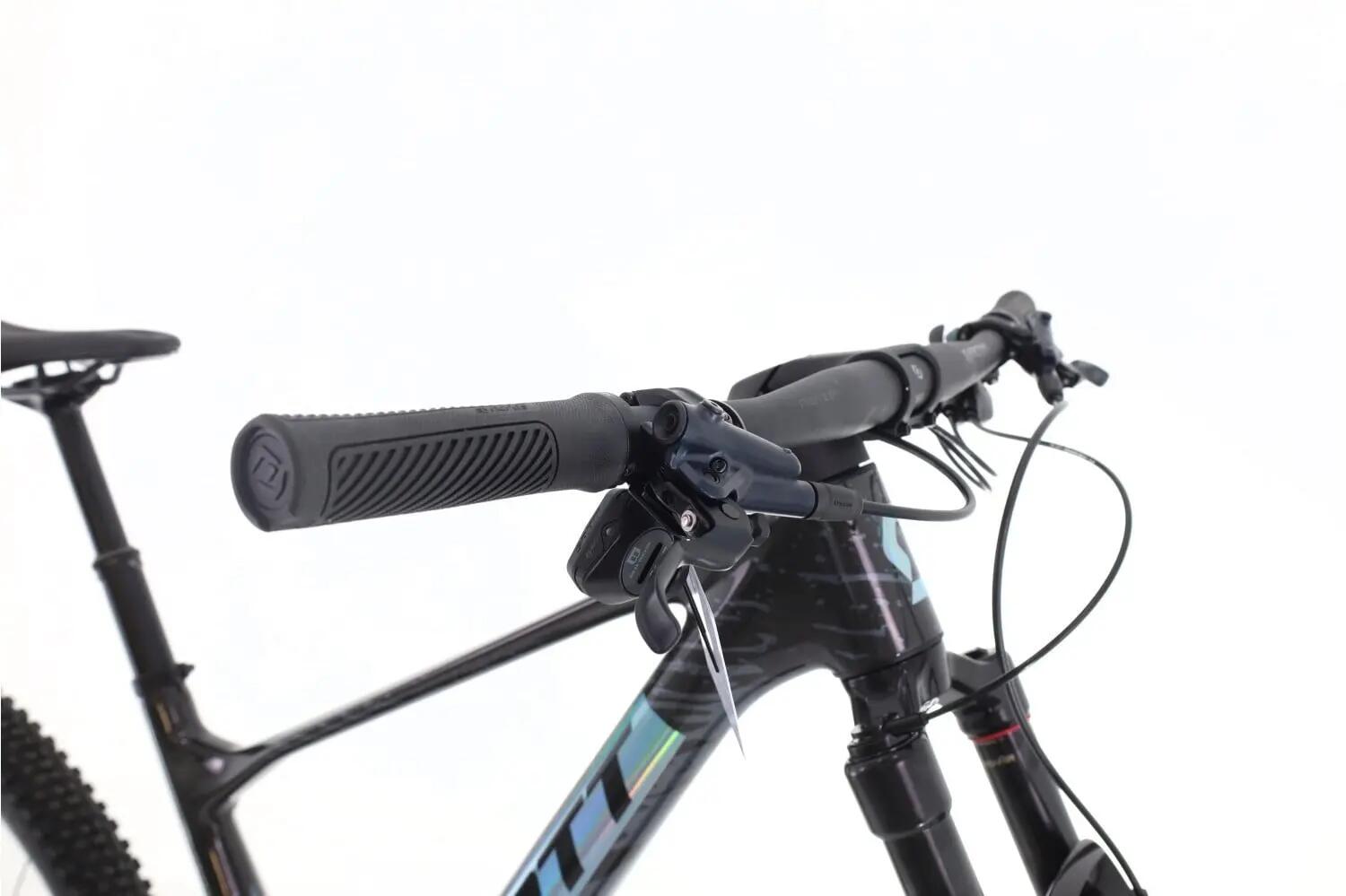 Refurbished MTB Fully ·  Spark RC Team AXS · Neuwertig 6/8