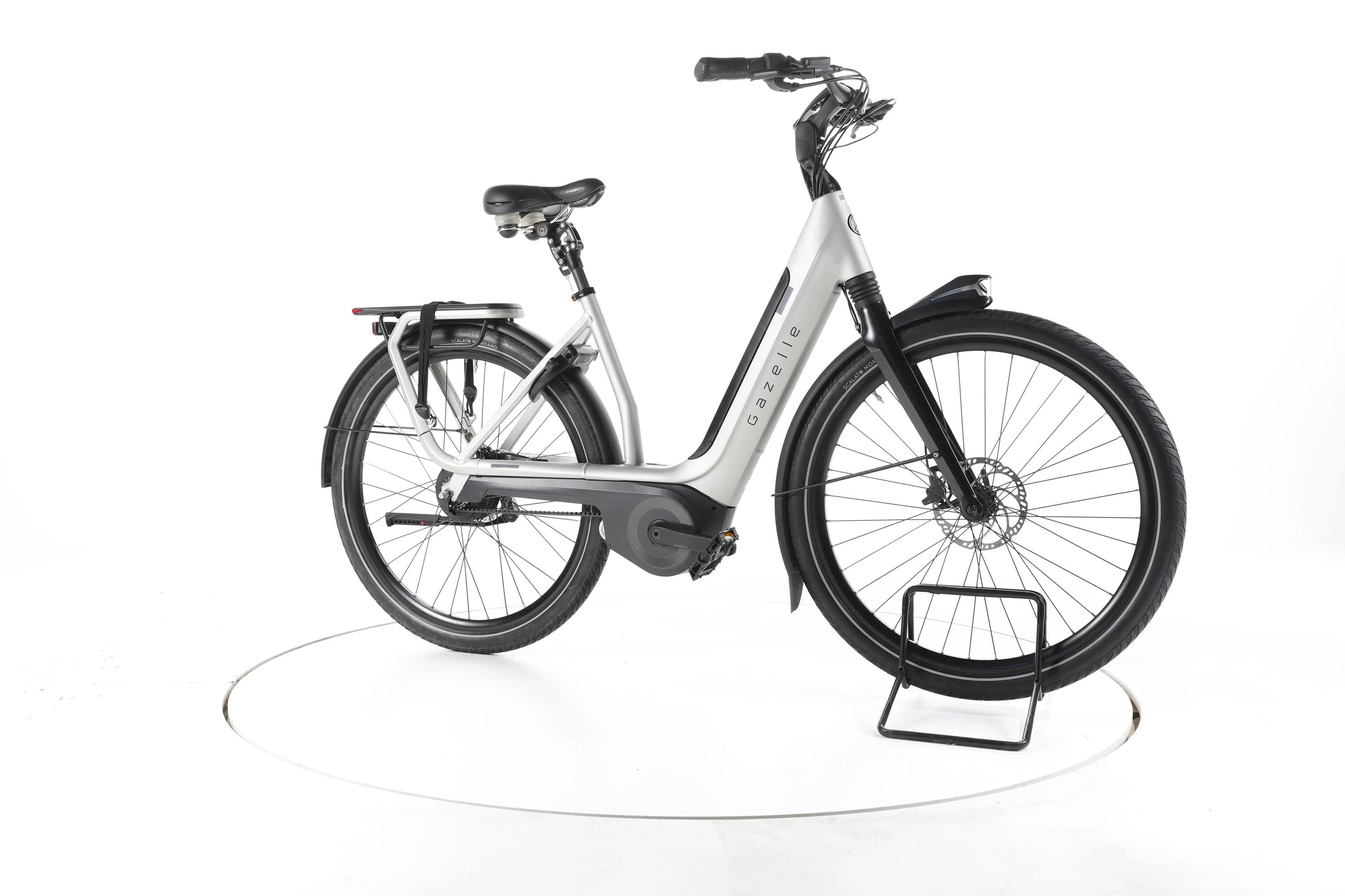 Reconditionné - Gazelle Avignon C 380 City E-Bike Entrée basse - Bon 2/7