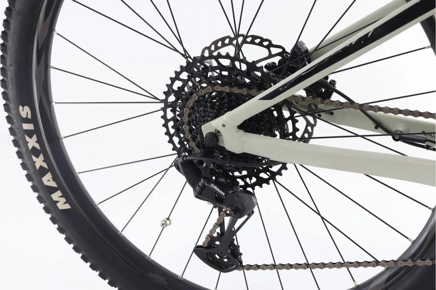 Ebike reconditionné ·  Stance E+ 1 · Très bon état 3/8