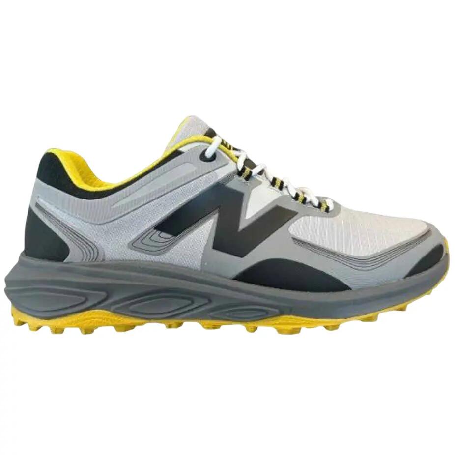 NEW BALANCE picture