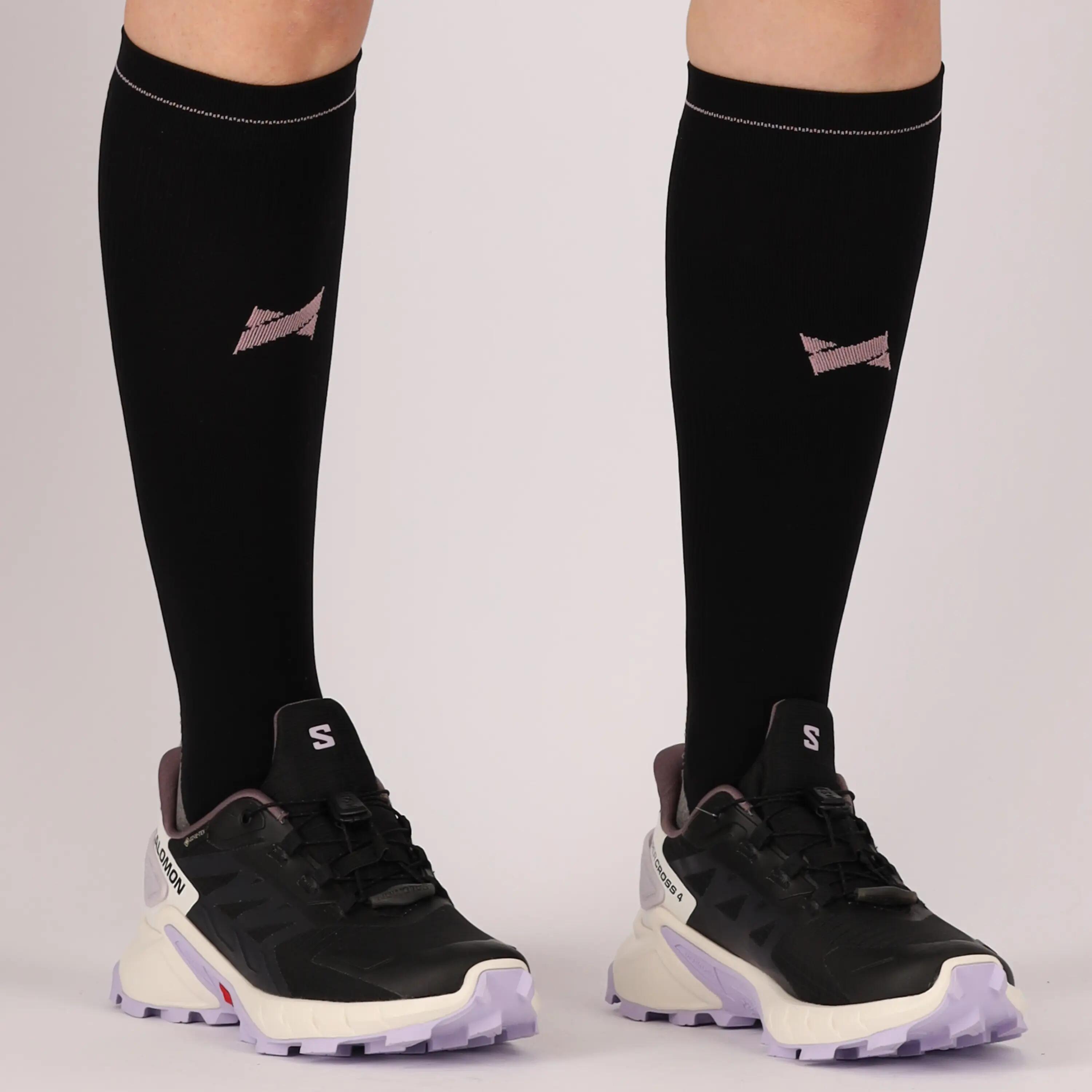 Chaussettes de sport de compression unisexes roses multicolores pour la course à 3/7