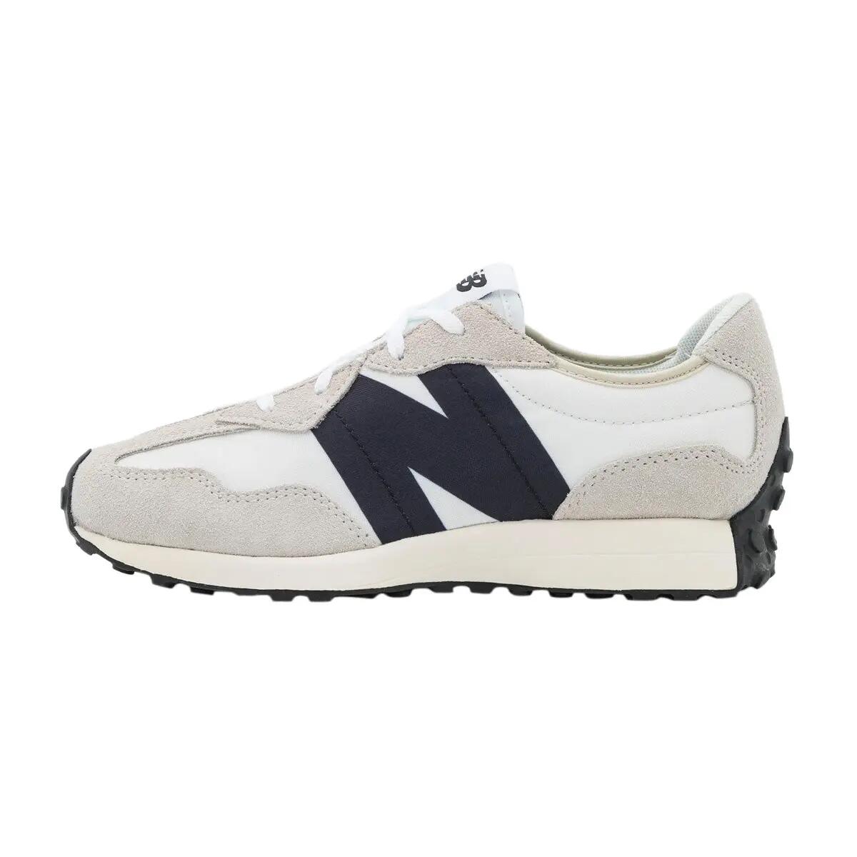NEW BALANCE picture
